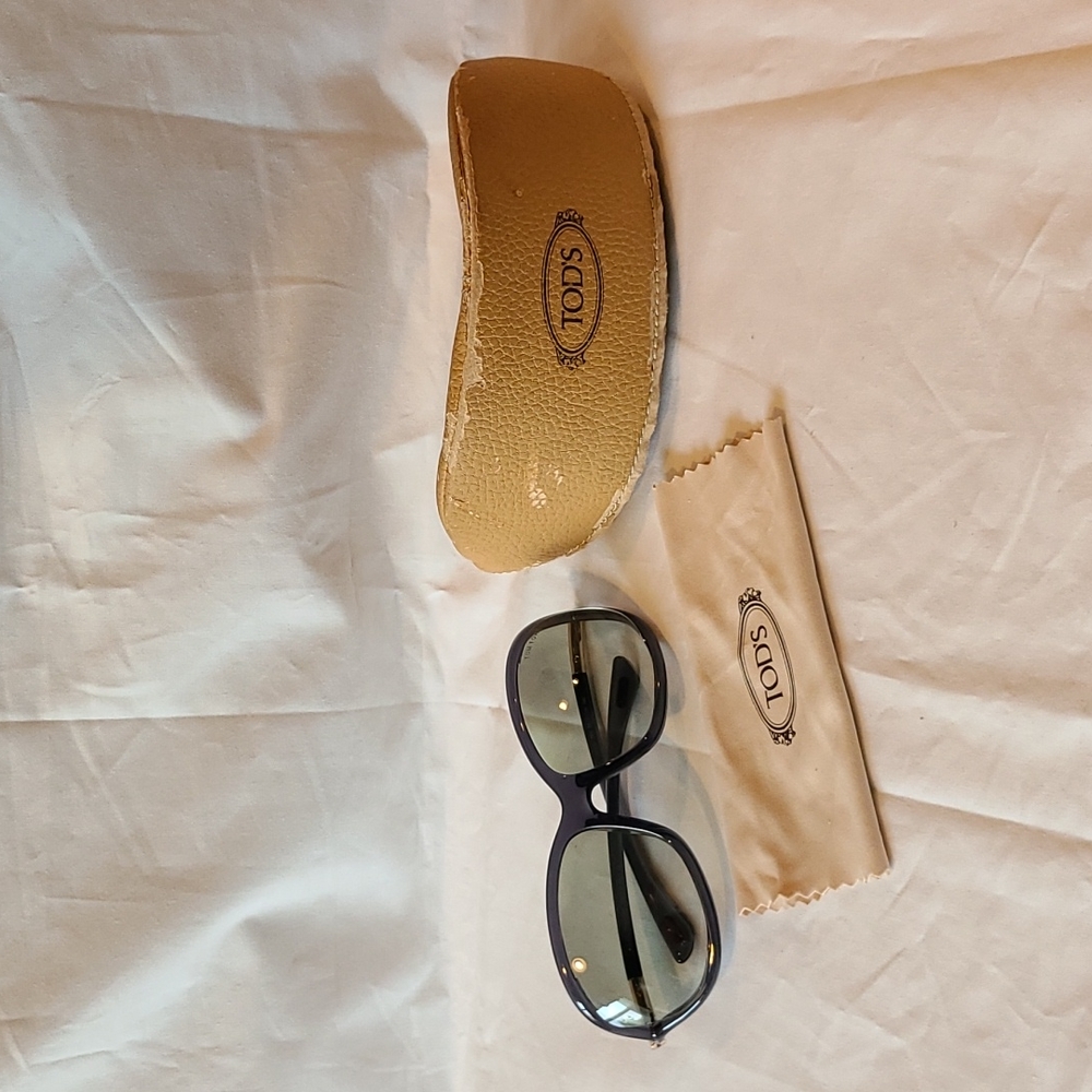 Tom Ford Jennifer TF8 B5 61-16-120 Sunglasses READ DESCRIPTION